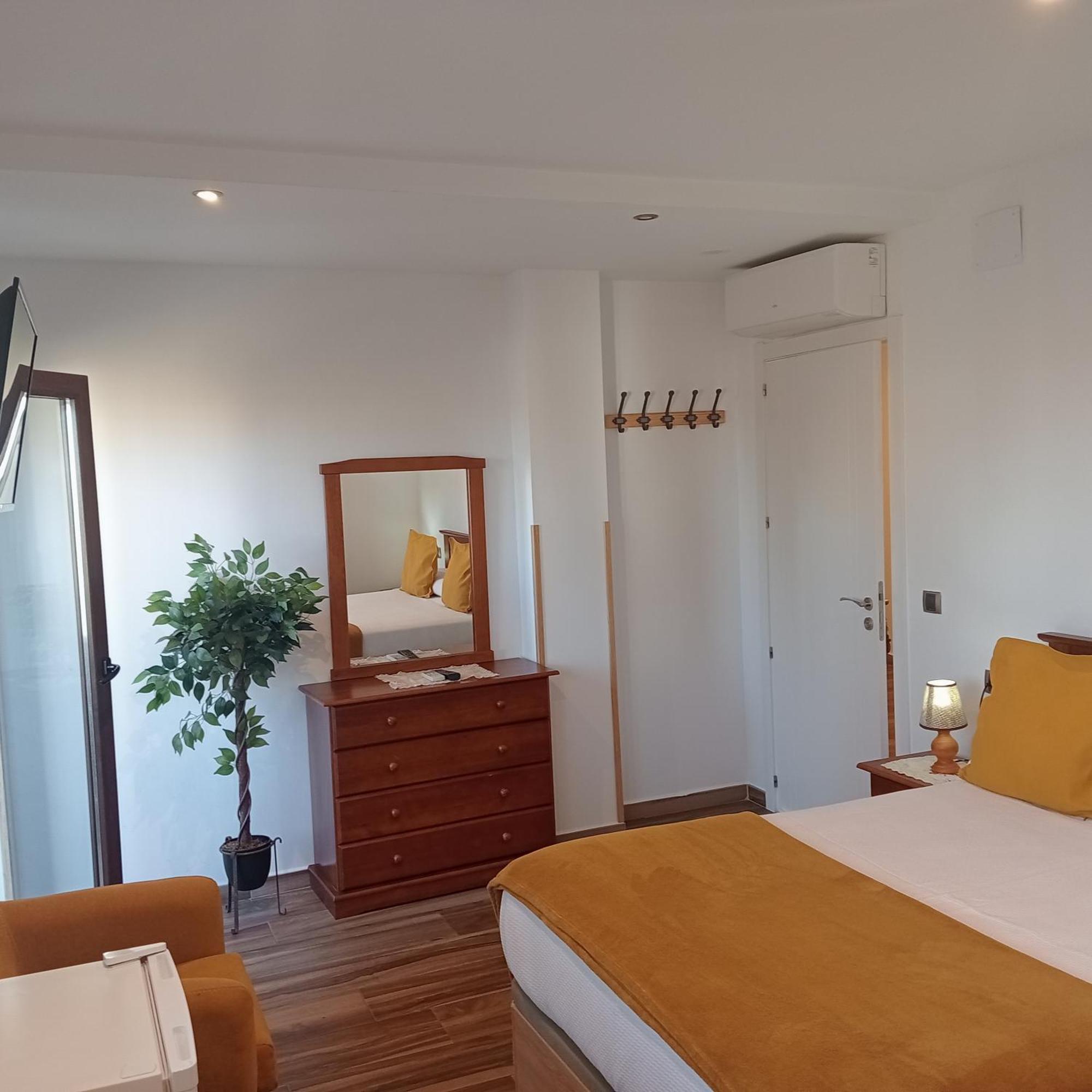 Restaurante & Hotel Rural El Mirador De Trevejo,Ideal Para Parejas Villamiel エクステリア 写真