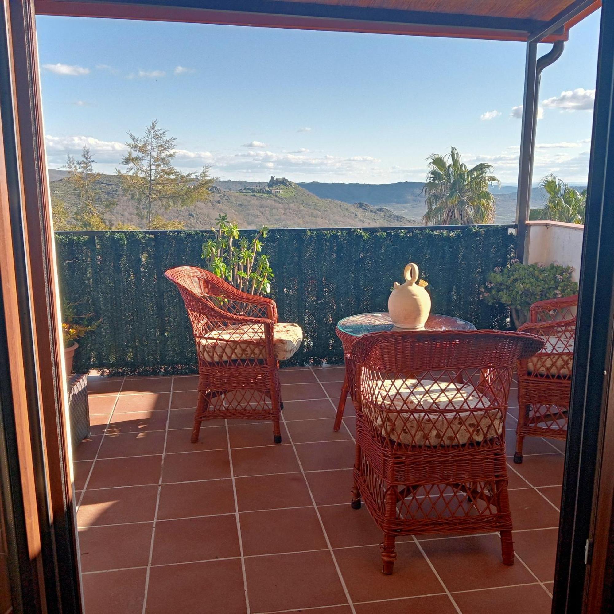 Restaurante & Hotel Rural El Mirador De Trevejo,Ideal Para Parejas Villamiel エクステリア 写真